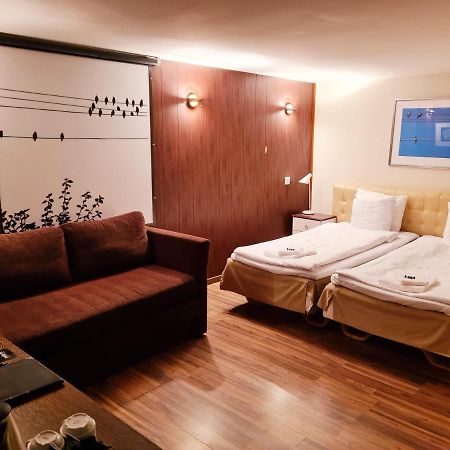 Hotel Midpoint Хельсинки Экстерьер фото